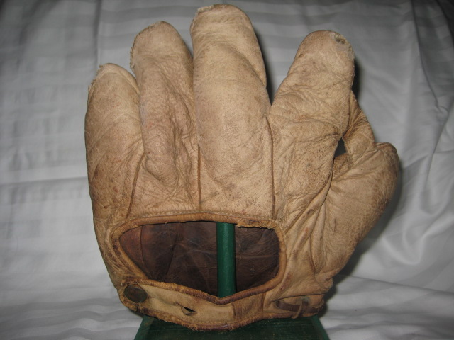 Spalding 1 Inch Web Light 2 Back